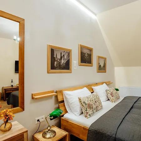 Franz Ξενοδοχείο με διαμερίσματα 3*